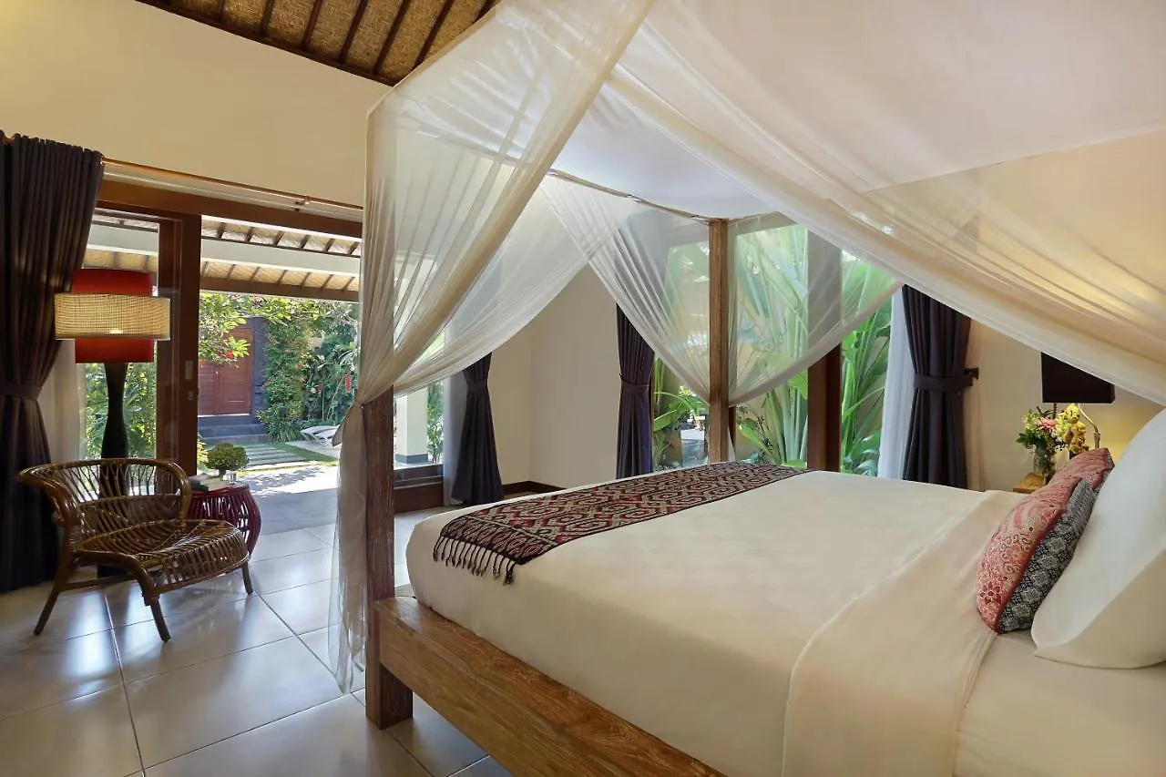 Villa Agni - Newly Renovated Tropical Villa In Peaceful Location A Short Walk From The Best Of Seminyak 0*,