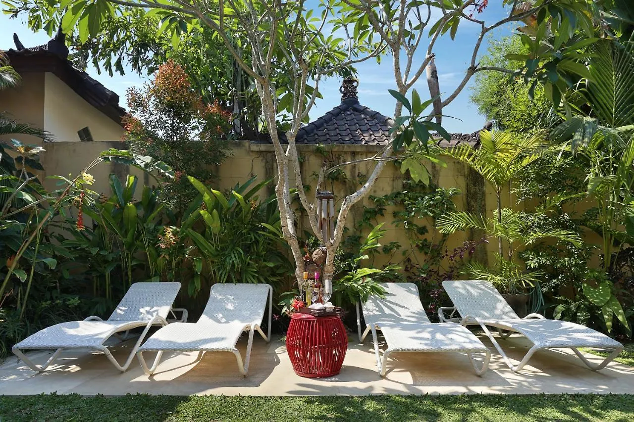 Villa Agni - Newly Renovated Tropical Villa In Peaceful Location A Short Walk From The Best Of Seminyak